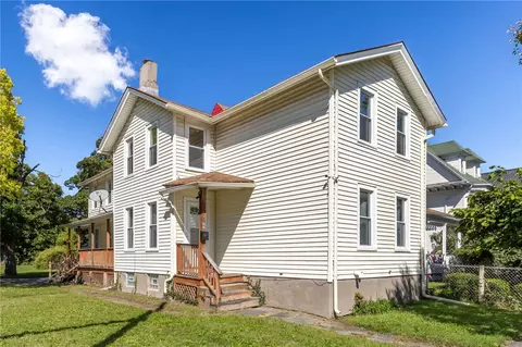 154 Adams St, Rochester, NY 14608