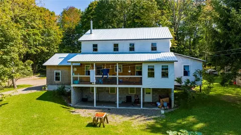10799 Hoxie Rd, West Edmeston, NY 13485