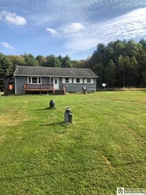 8894 Coon Hollow Rd, Genesee, NY 14770