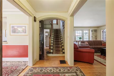 111 Sagamore Dr, Irondequoit, NY 14617 photo 7