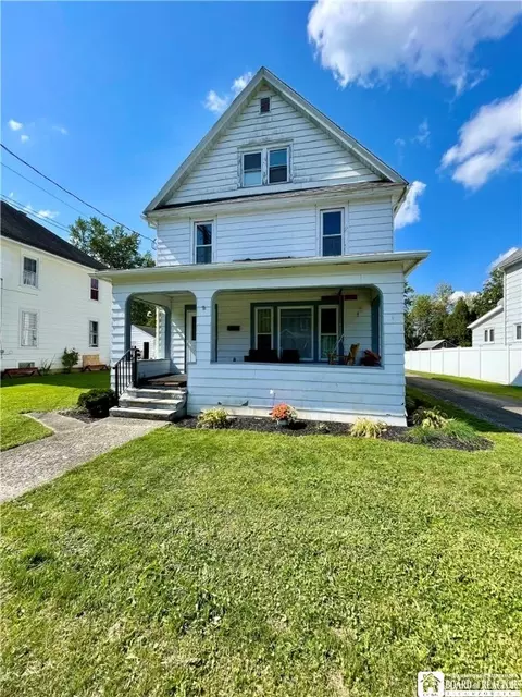 148 S Main St, Salamanca, NY 14779