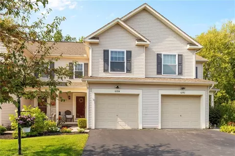 6284 Mallard Pt, Farmington, NY 14425