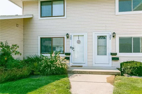 500 Eastbrooke Ln, Rochester, NY 14618