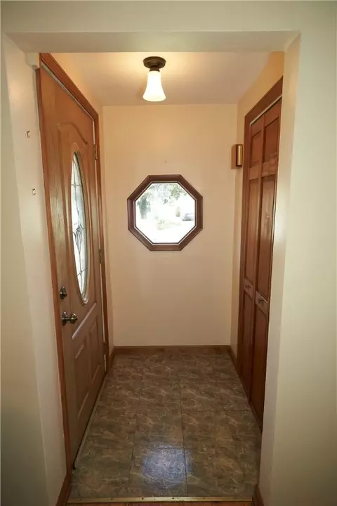 355 Spencer Rd, Irondequoit, NY 14609 photo 15