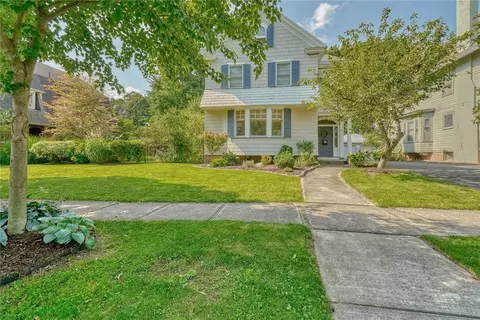 297 Barrington St, Rochester, NY 14607