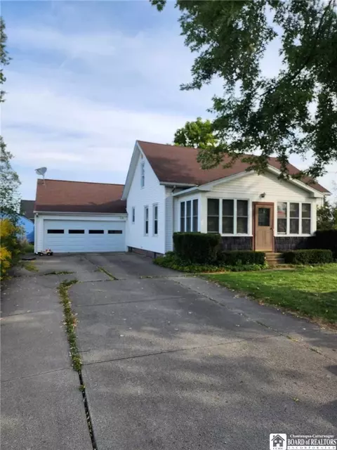 188 Brooks Ave, Dunkirk, NY 14048