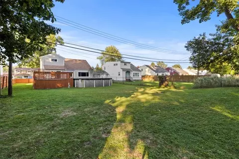 31 Norcrest Dr, Irondequoit, NY 14617 photo 43