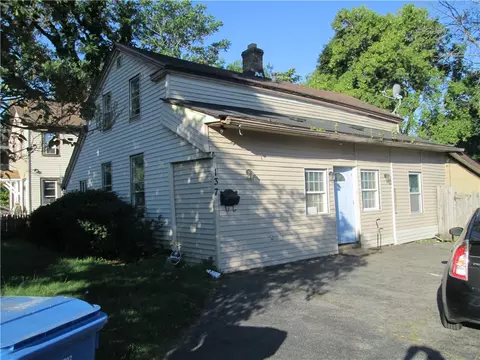 137 River St, Rochester, NY 14612