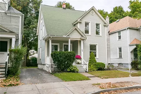 34 Asbury St, Rochester, NY 14620
