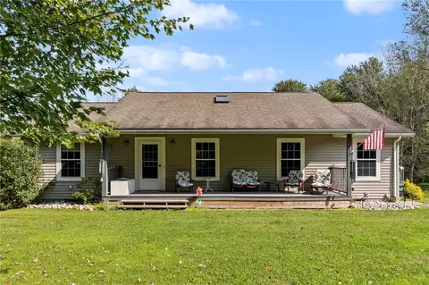 3882 Bennetts Corners Rd, Murray, NY 14470