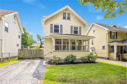 175 Wilsonia Rd, Rochester, NY 14609