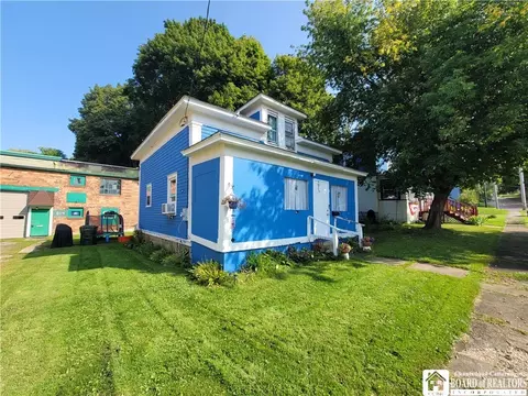 812 Clinton St, Jamestown, NY 14701