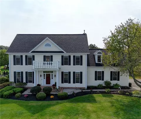 15 Cobble Creek Rd, Victor, NY 14564