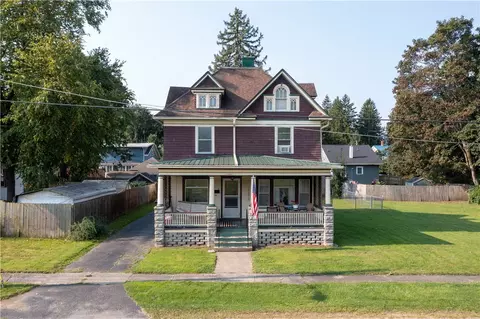 38 Lincoln Ave, North Dansville, NY 14437
