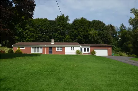 4828 Lyell Rd, Ogden, NY 14559