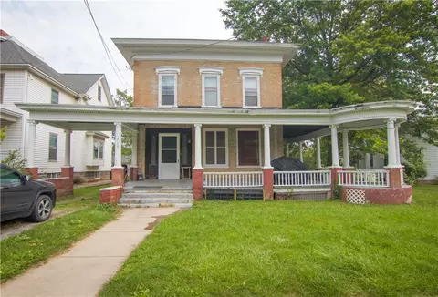115 N Main St, Geneva, NY 14456