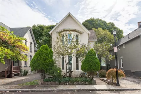 6 Linwood Pl #6-6, Rochester, NY 14607