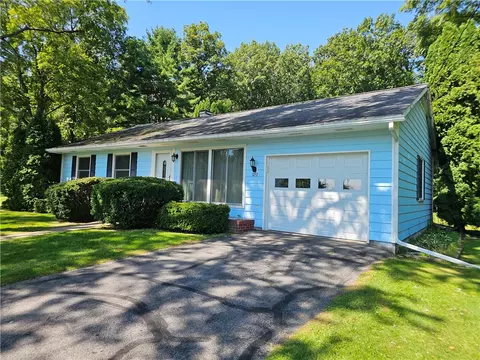1752 State Route 14a, Benton, NY 14527