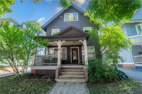 32 Cornell St, Rochester, NY 14607