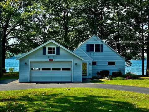 4629 E Lakeview Dr, Owasco, NY 13021