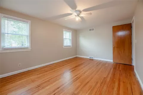 305 Barry Rd, Irondequoit, NY 14617 photo 24