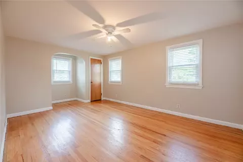 305 Barry Rd, Irondequoit, NY 14617 photo 22