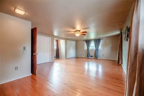 305 Barry Rd, Irondequoit, NY 14617 photo 28