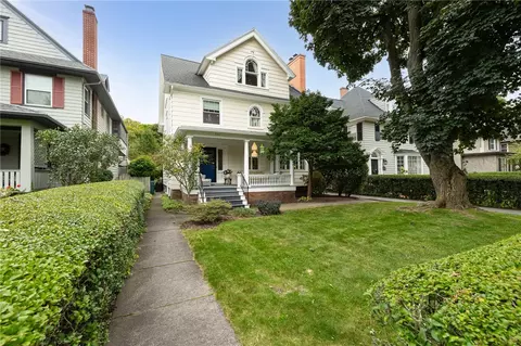 314 Barrington St, Rochester, NY 14607