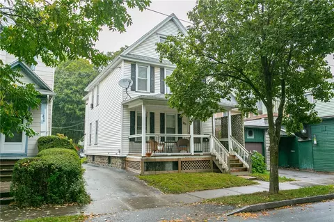 220 Caroline St, Rochester, NY 14620