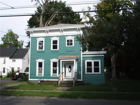 32 Silver St, Norwich, NY 13815
