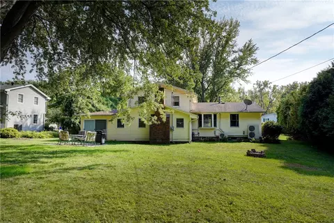 1246 Imperial Dr, Webster, NY 14580 photo 32