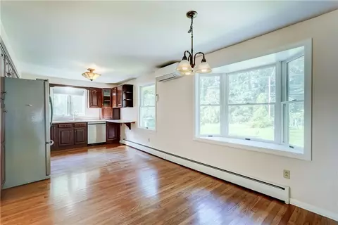 1246 Imperial Dr, Webster, NY 14580 photo 8