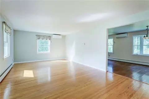 1246 Imperial Dr, Webster, NY 14580 photo 12