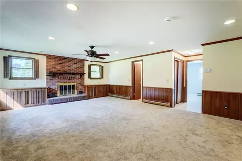 1246 Imperial Dr, Webster, NY 14580 photo 17