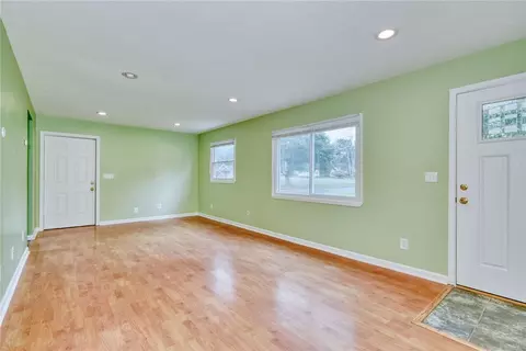 1252 State Rd, Webster, NY 14580 photo 7