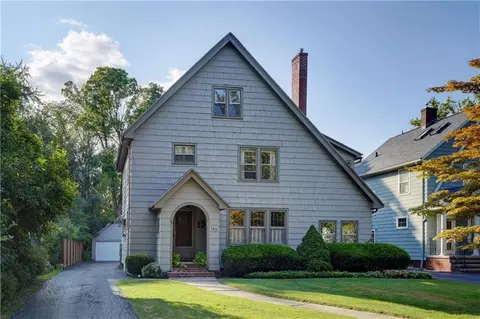 125 Eastland Ave, Rochester, NY 14618
