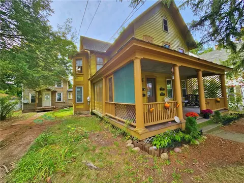 210 E Washington St, Bath, NY 14810 photo 2