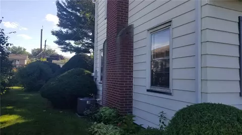 569 Barry Rd, Irondequoit, NY 14617 photo 35