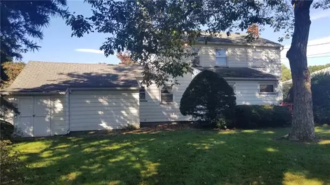 569 Barry Rd, Irondequoit, NY 14617 photo 40