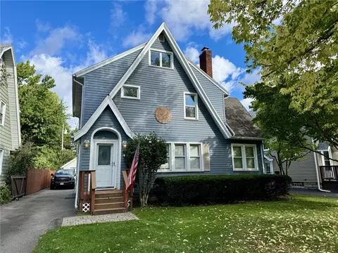 31 Wyand Cres, Rochester, NY 14609