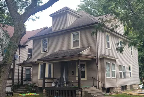 106 Bowman St, Rochester, NY 14609