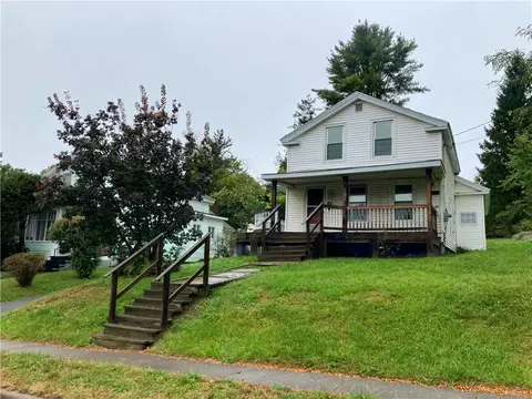 50 Pleasant St, Norwich, NY 13815