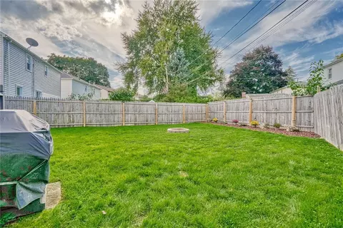 654 Tarrington Rd, Irondequoit, NY 14609 photo 38