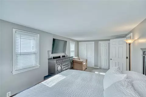 654 Tarrington Rd, Irondequoit, NY 14609 photo 23