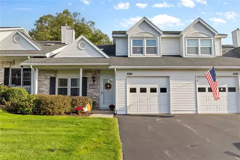 1024 Cunningham Dr, Victor, NY 14564