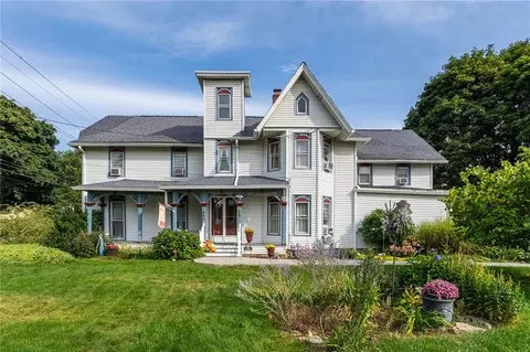 1886 Portland Ave, Irondequoit, NY 14617