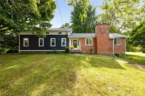145 Stone Rd, Pittsford, NY 14534