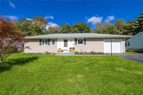 714 Rumson Rd, Greece, NY 14616