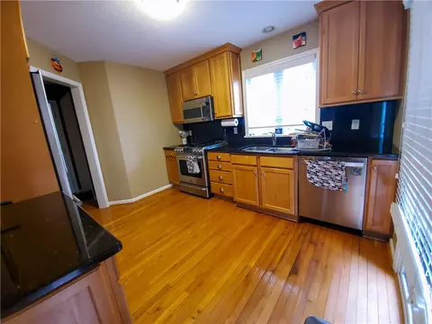 243 Heberle Rd, Irondequoit, NY 14609 photo 5