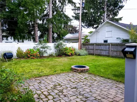 243 Heberle Rd, Irondequoit, NY 14609 photo 26